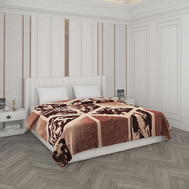 Monte Carlo Mosaic Diamond Blanket (Brown)- 850 GSM media 1
