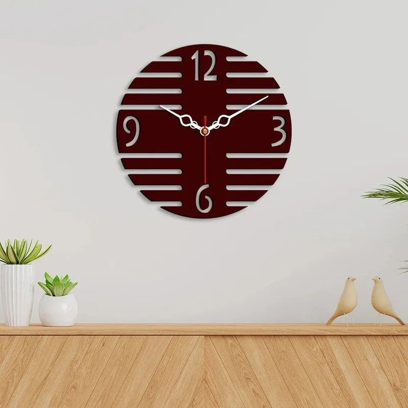 Cross Frame Wooden Wall Clock media 3