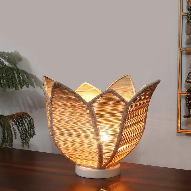 Nordelle Bamboo Petal Curve Table Lamp - Beige media 2