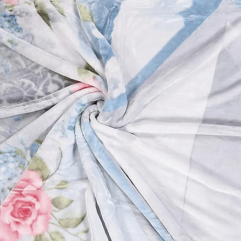 Monte Carlo Blush Petal Throw Blanket - 909 GSM media 6