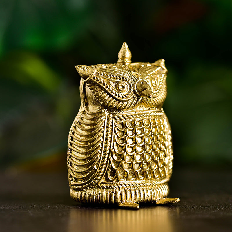 Tribo Owl Gaze Showpiece media 5