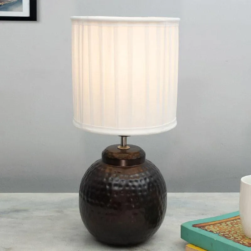 Gola Verda Fabric Table Lamp - White,Copper media 1