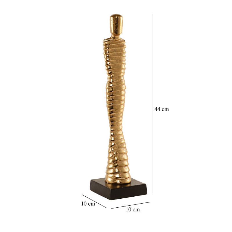 Lady Lara Showpiece - Gold media 5
