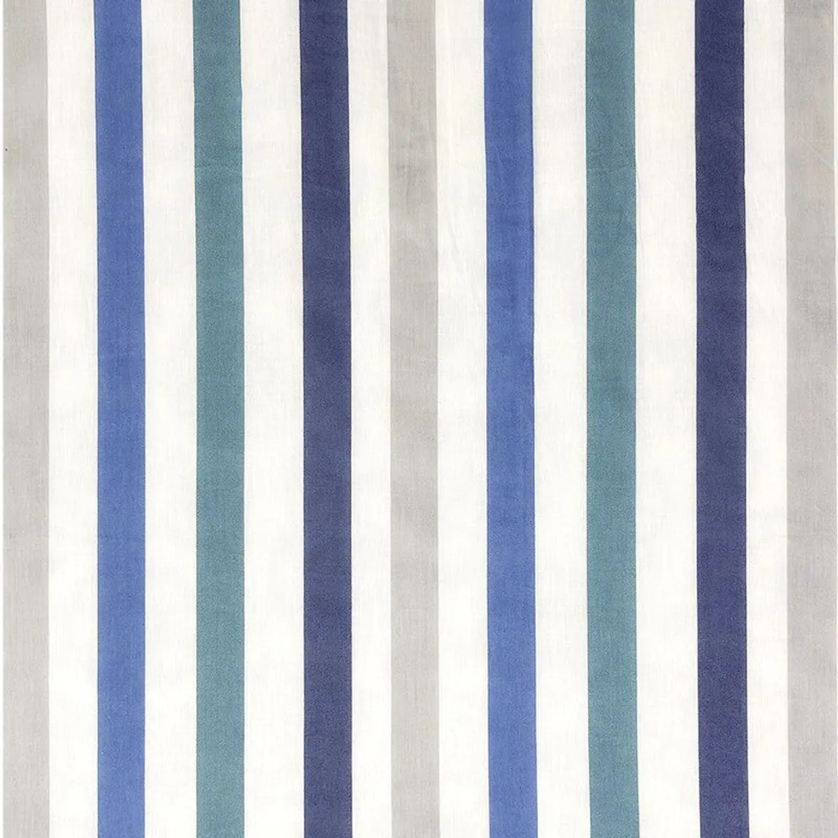 Close-up of the blue striped side of the dohar