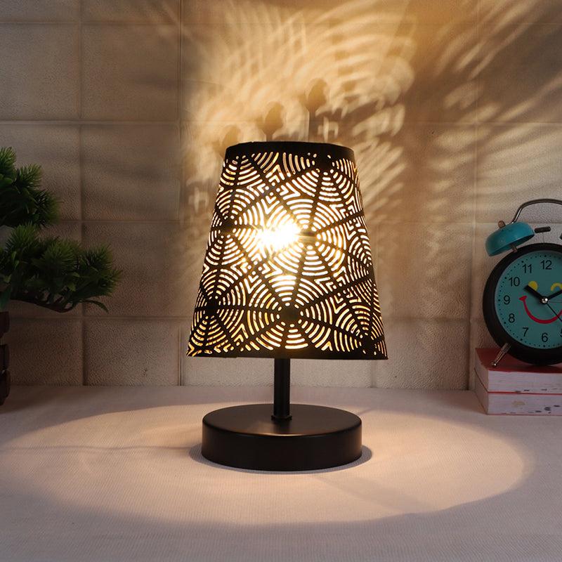 Otravo Ethched Metal Table Lamp - Black