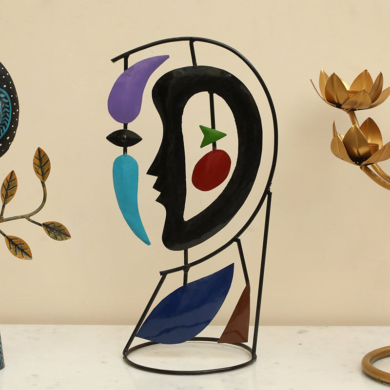 Cubist Shapes Showpiece