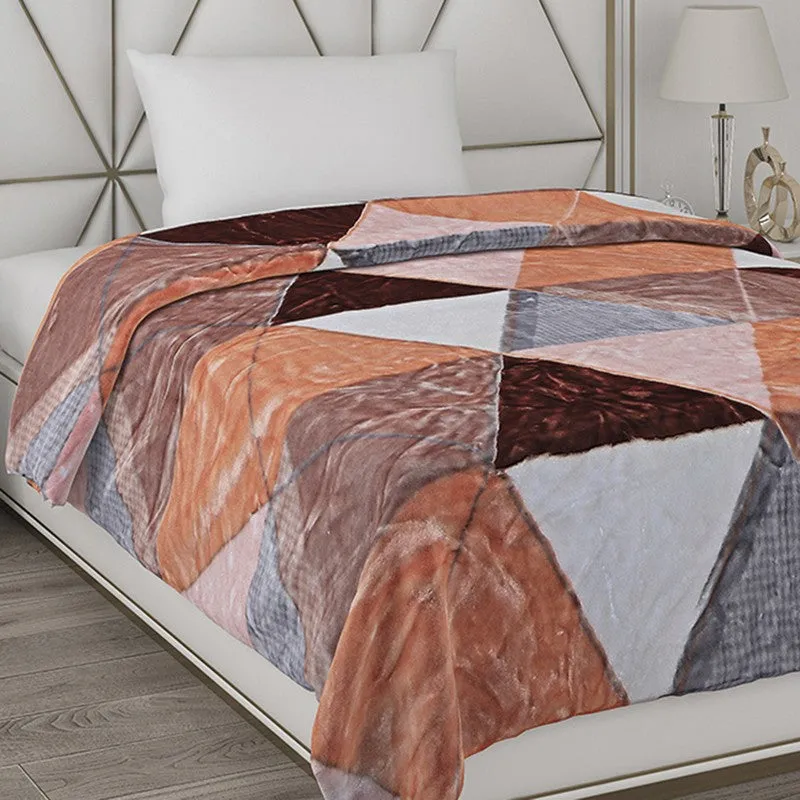 Monte Carlo Autumn Mosaic Blanket - 553 GSM media 4