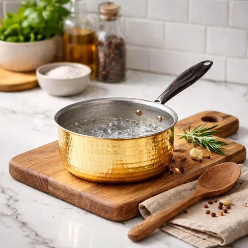 AurumCook Glossy Brass Saucepan - 2000 ML media 1