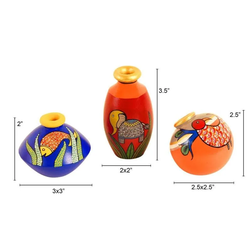 Srimoga Tribal Terracotta Vase - Set Of Three media 5