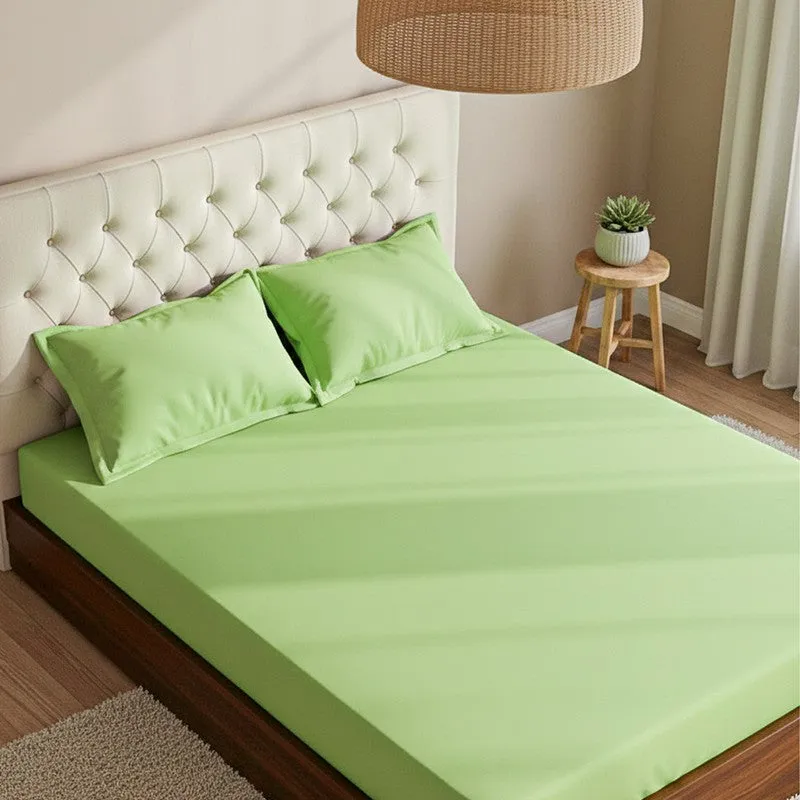 Baria Solid Cotton Bedsheet (Green) - 200 TC media 3