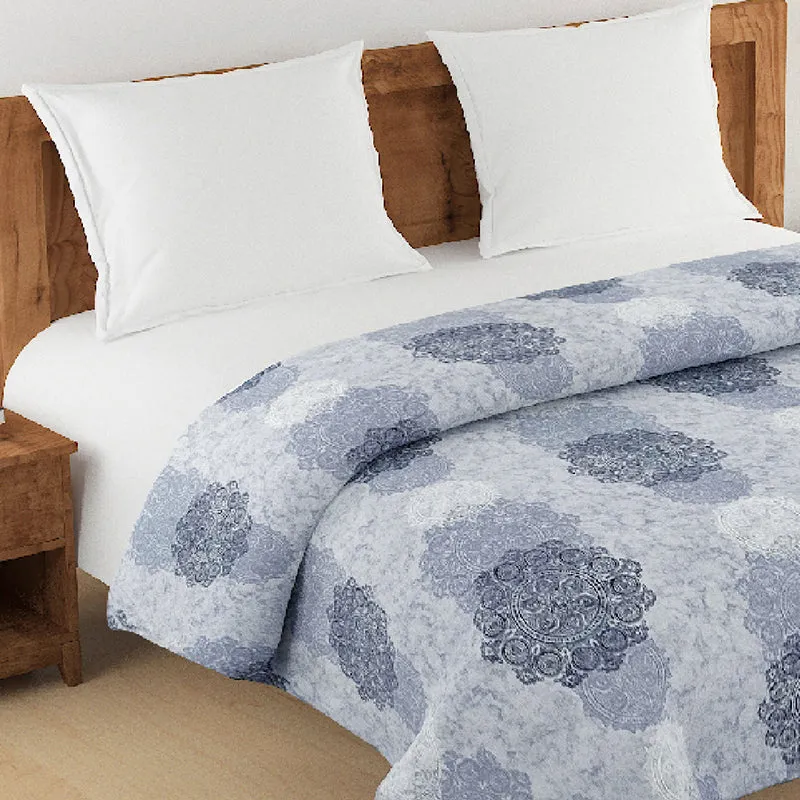 Swayam Calantha Cotton Comforter (Blue) - 150 GSM media 3