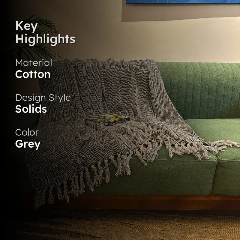 Looma Chevron Cotton Throw media 2