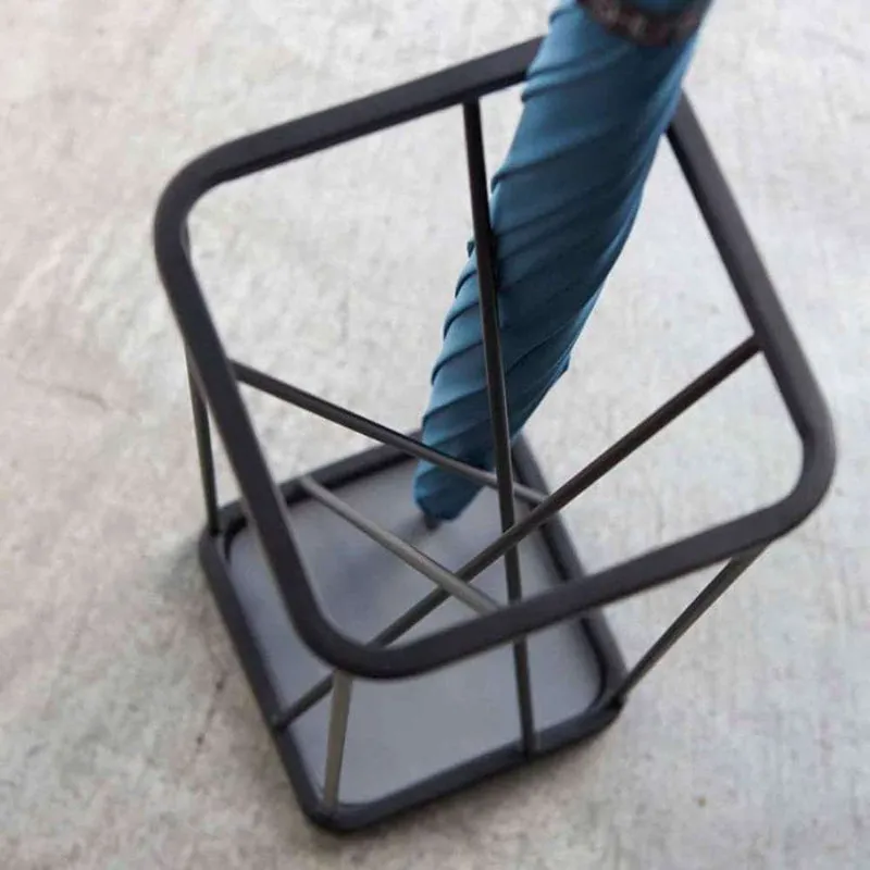 Urban Catch Metal Umbrella Stand - Black media 3