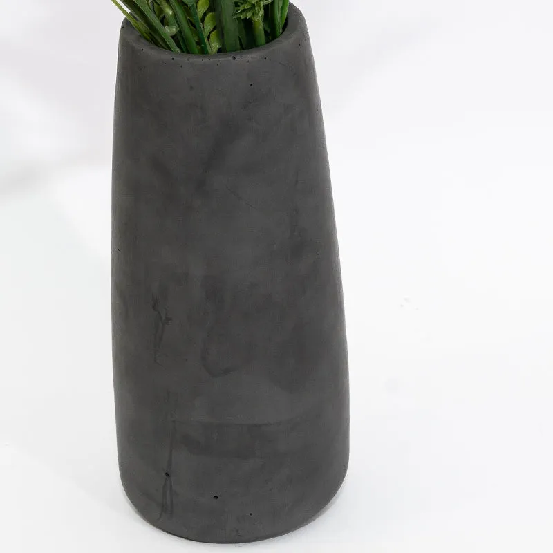 Iria Concrete Vase media 5