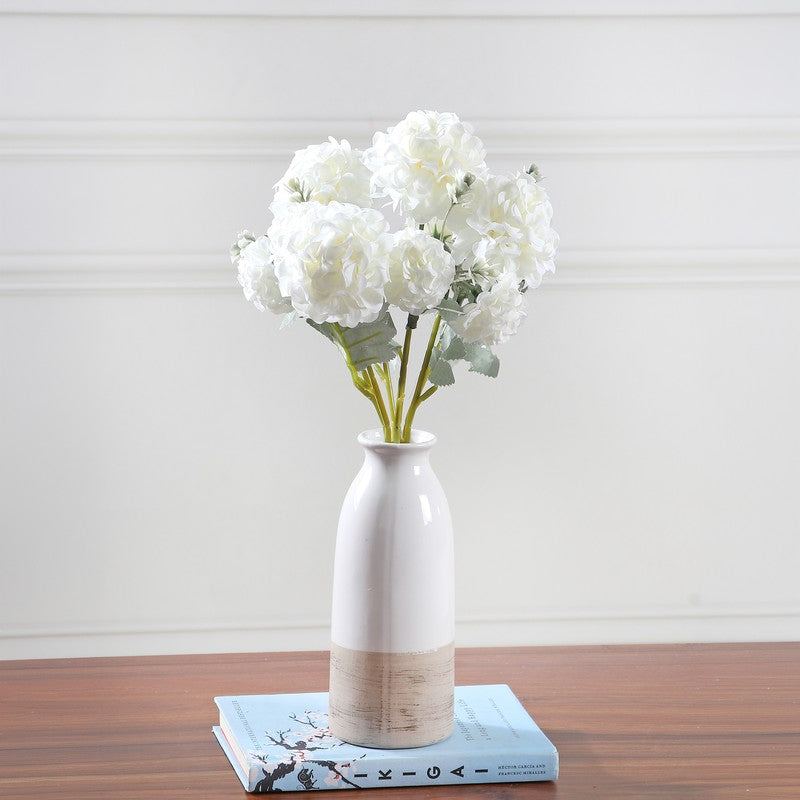 White,Green