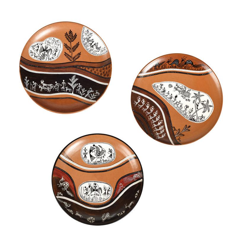 Yara Handpainted Wall Plate - Three Piece Set media 3
