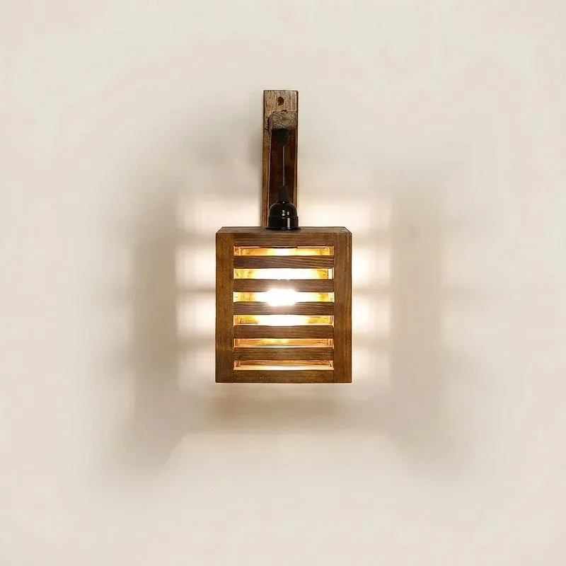 GeoLine Wooden Wall Lamp - Brown media 6