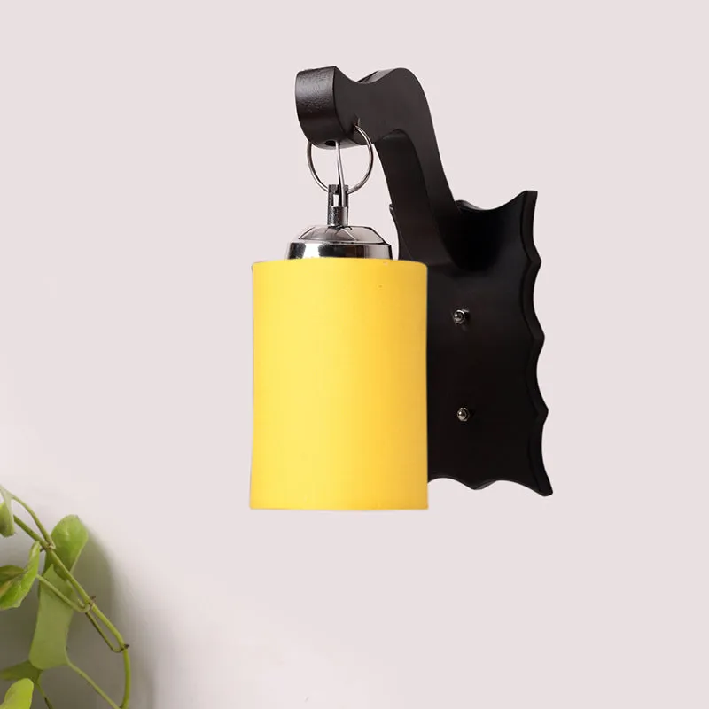 Delphi Wooden Wall Lamp - Yellow media 3