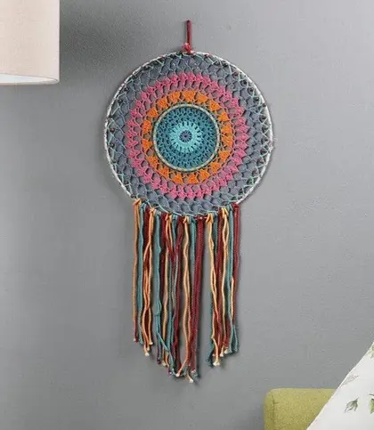 Feathers · Metal