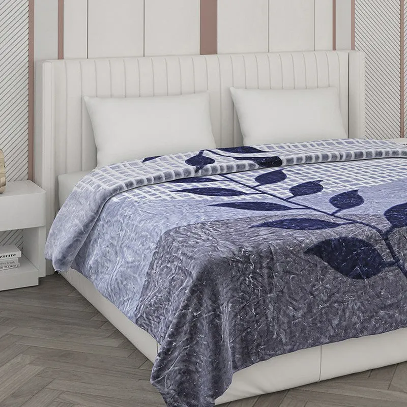 Monte Carlo Indigo Serenity Blanket - 600 GSM media 5