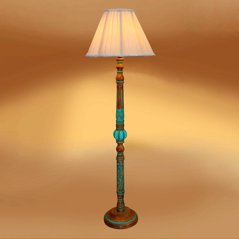 ConicalEdge Luxe Floor Lamp media 3