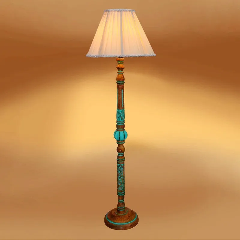 ConicalEdge Luxe Floor Lamp media 3