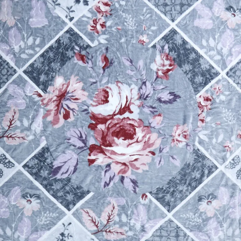 Monte Carlo Serene Blossom Blanket - 550 GSM media 7