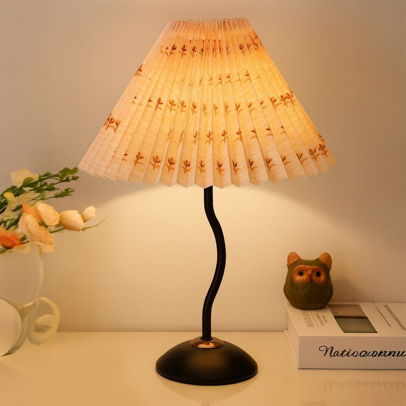 AuraSculpt Artistic Metal Table Lamp - Multicolor