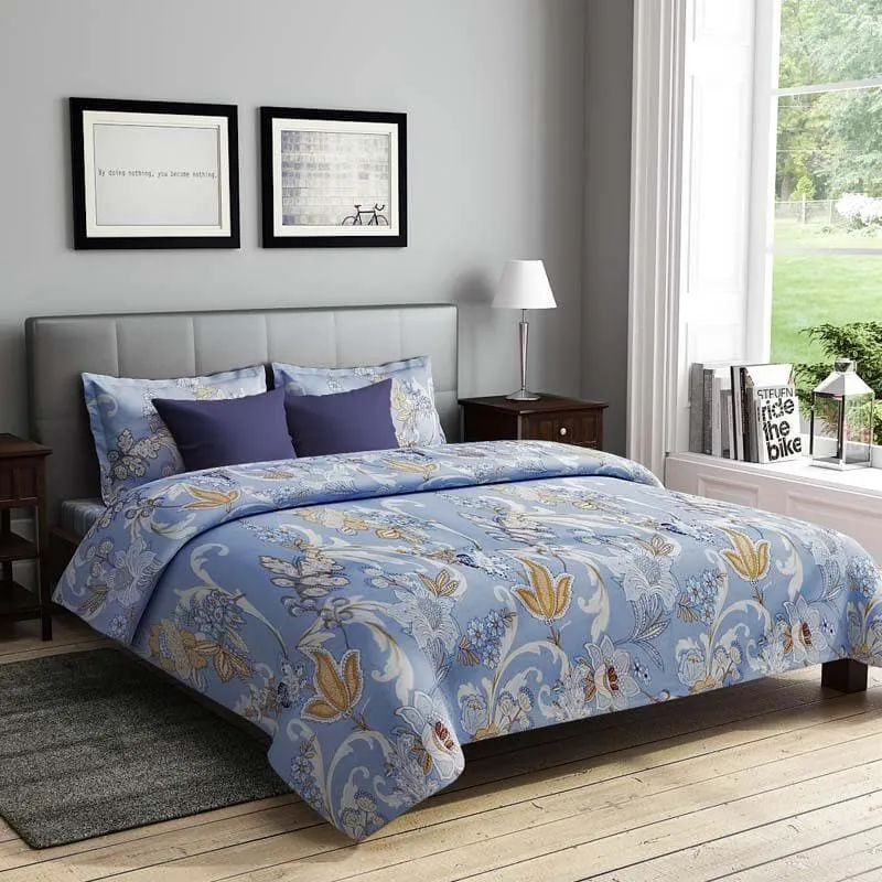 Meadow Bell Floral Microfiber Bedsheet - 220 GSM media 1