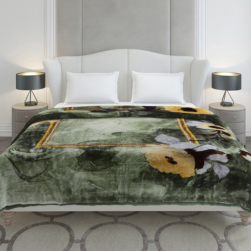 Monte Carlo Emerald Echo Blanket (Green) - 947 GSM media 3