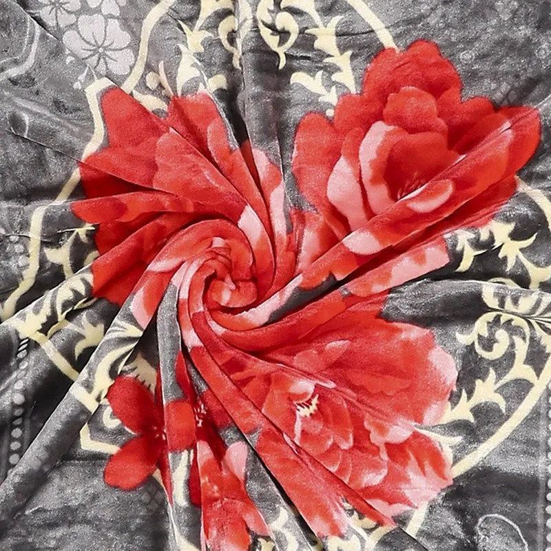 Monte Carlo Blush Bloom Blanket - 483 GSM media 6