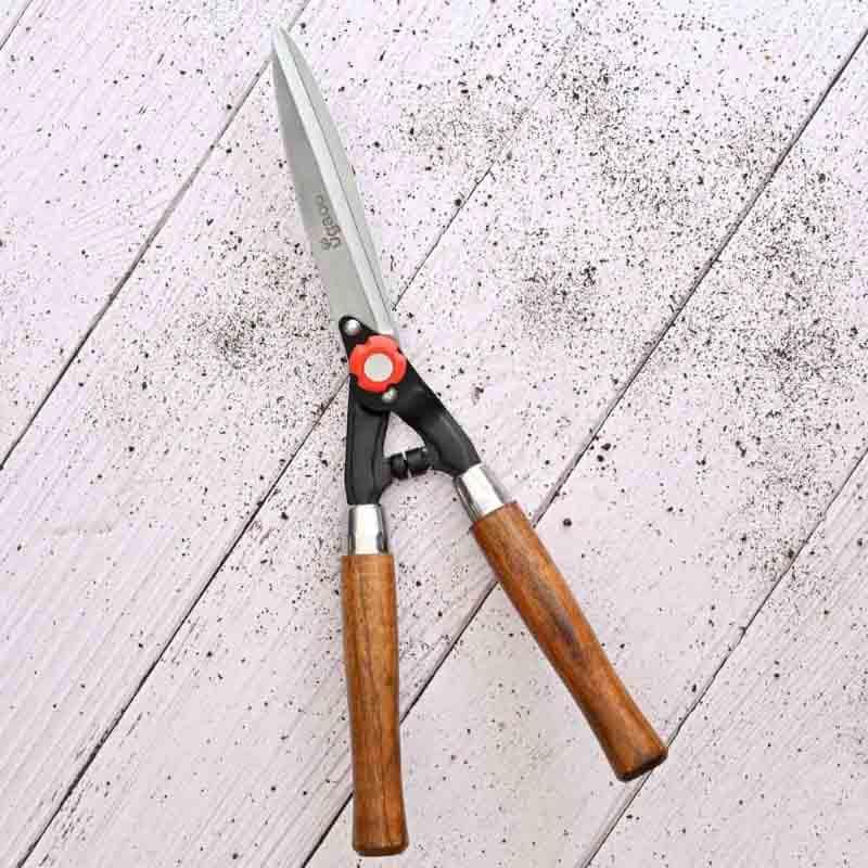 UGAOO Gardening Hedge Shear With Wooden Handle media 3