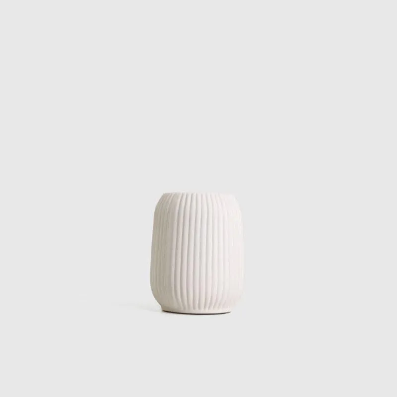 Lupa Vase - White media 3
