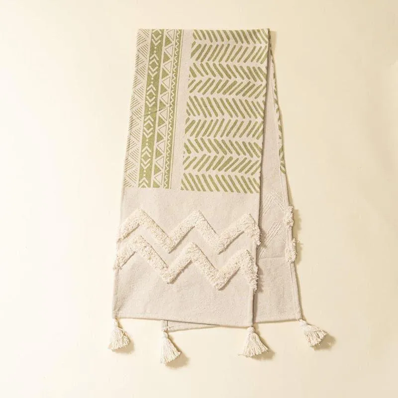 Arlet Cotton Table Runner media 3