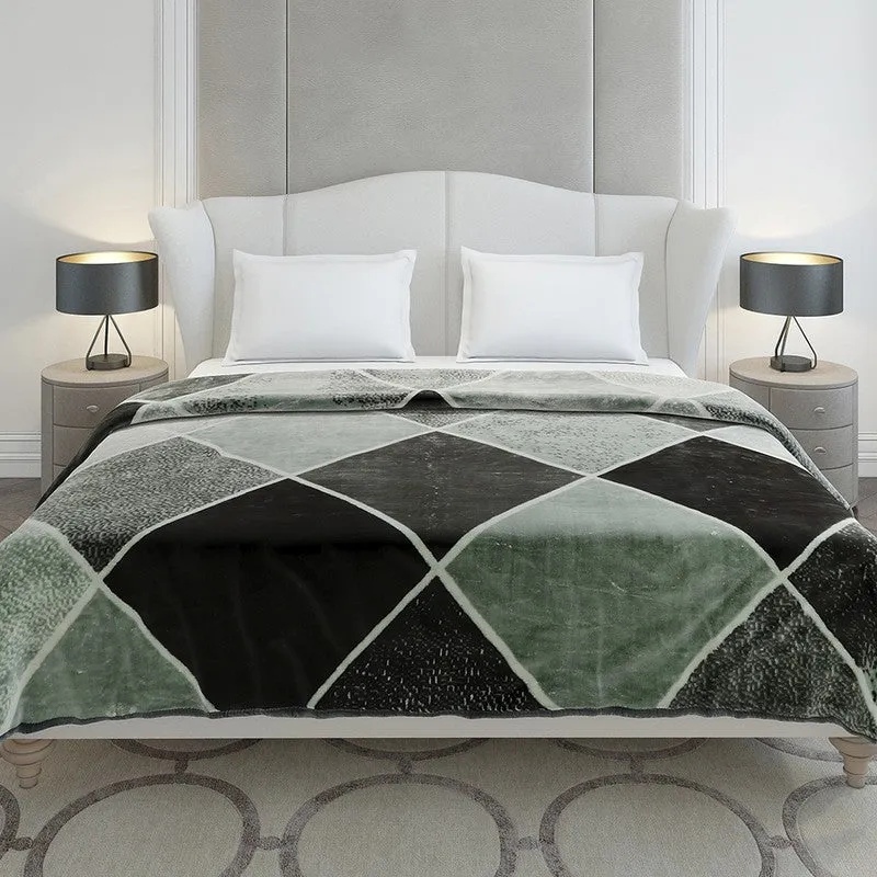 Monte Carlo Mystic Meadow Blanket (Green) - 606 GSM media 3