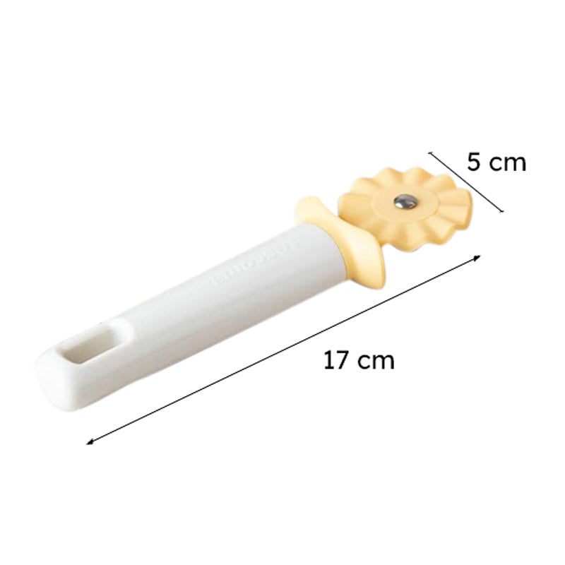 Ava Pastry Wheel media 6