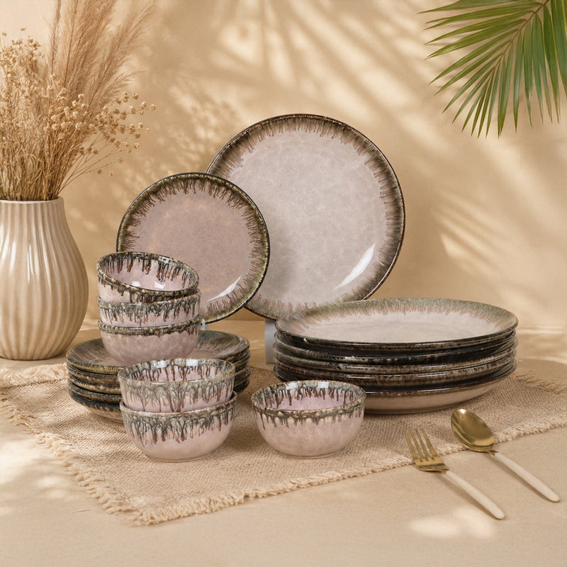 Eighteen Piece Set