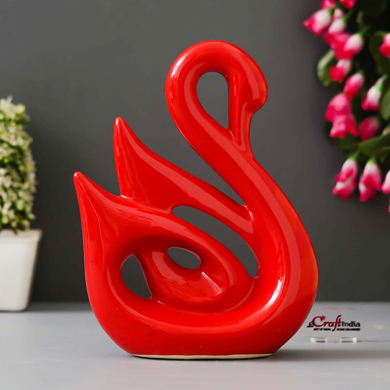 The Crimson Swan Showpieces