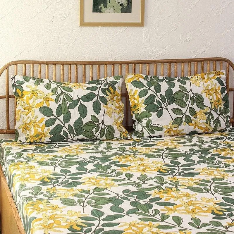 Moringa Cotton Bedsheet (Green) - 180 TC media 1