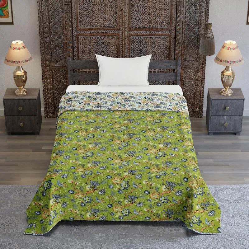 Tatva Ethnic Reversible Cotton Dohar (Green) - 180 GSM media 1