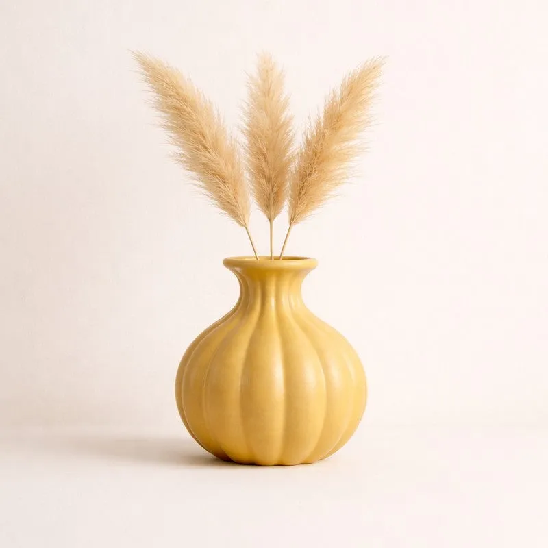Sunbeam Ripple Ceramic Vase media 4