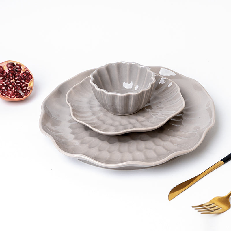 Ripple Ceramic Dinner Set - 18 Piece Set media 9