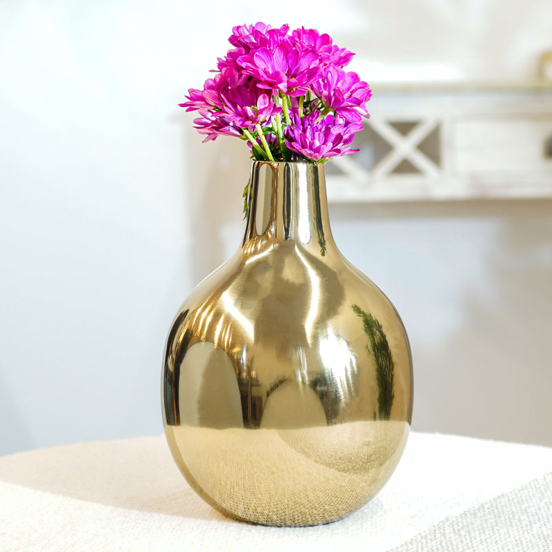Glisara  Metal Vase media 5