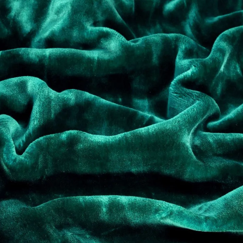 Singu Polyester Solid Blanket - Teal Green media 5