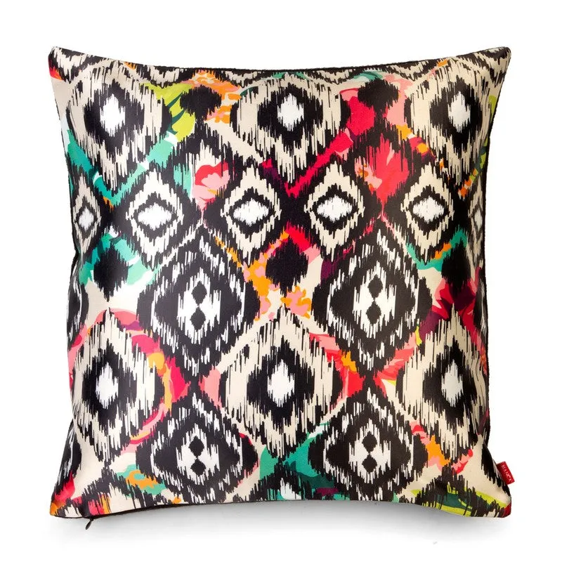 Javrix Cushion Cover media 4
