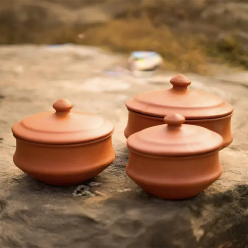 Dara Terracotta Serving Bowl (650 mL/1000 mL.1700 mL) - Set Of Three media 7