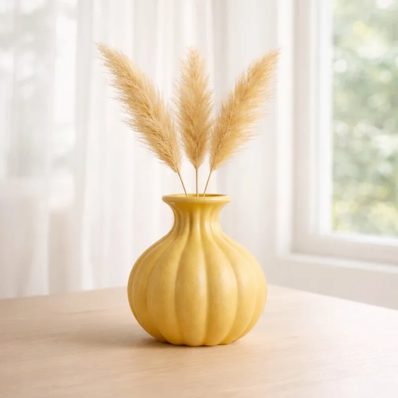 Sunbeam Ripple Ceramic Vase media 3
