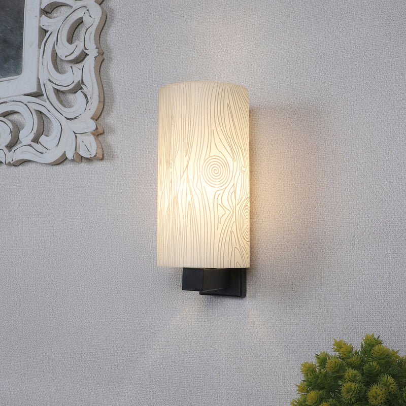 Petra Iron Wall Lamp