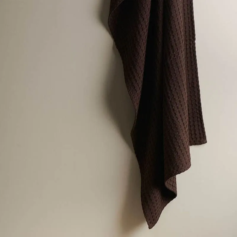 Beehive Bamboo Bath Towel - Dark Brown media 3