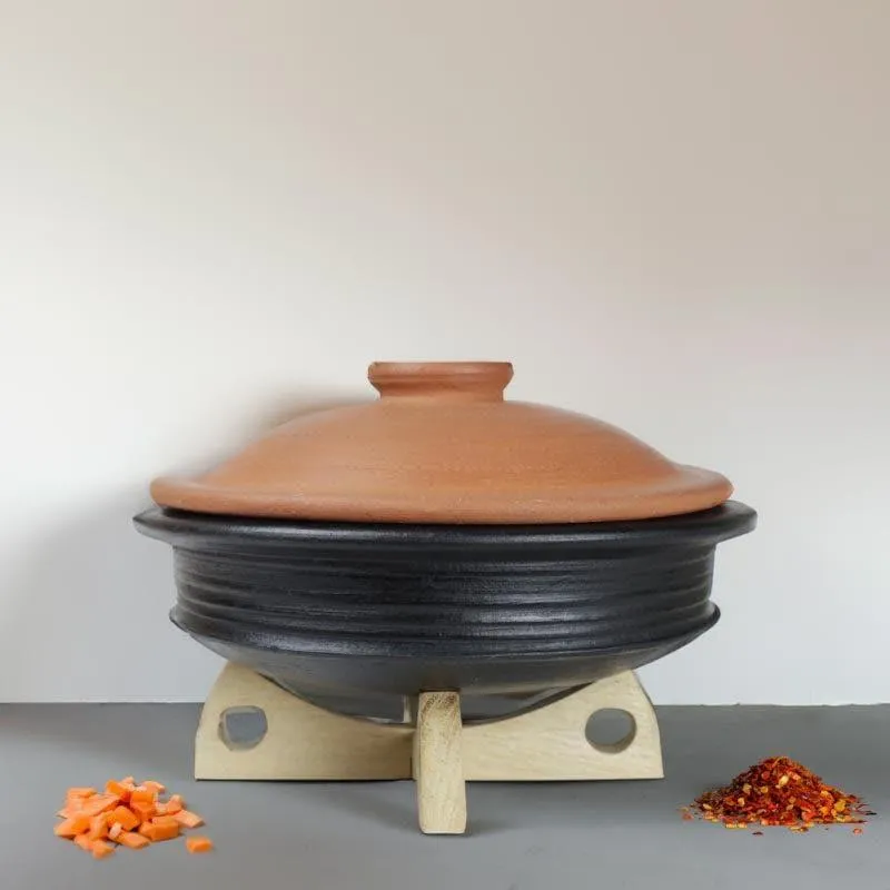 Manawari Clay Pot With Lid Black 3000 mL / 12 Inches media 1